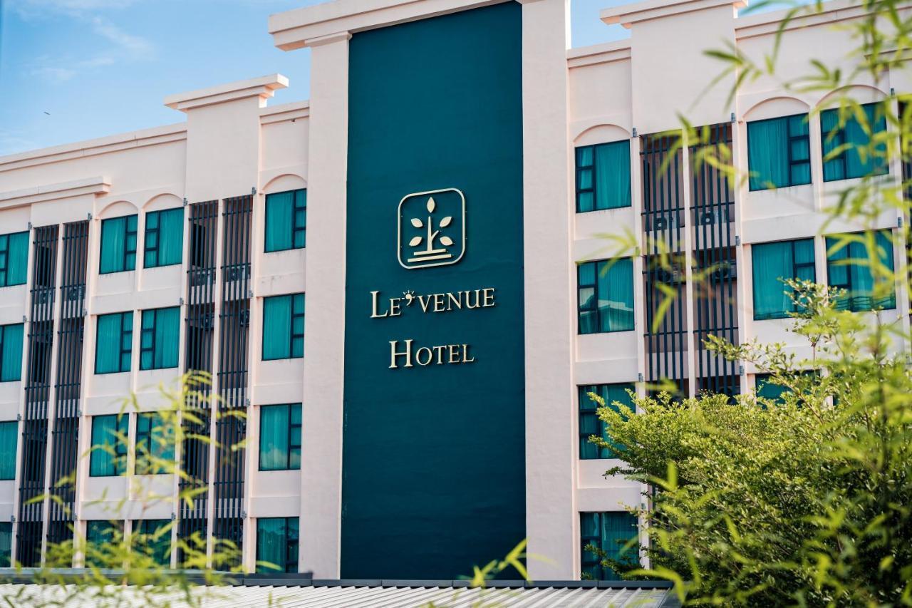 Le'Venue Hotel Bangi Bagian luar foto